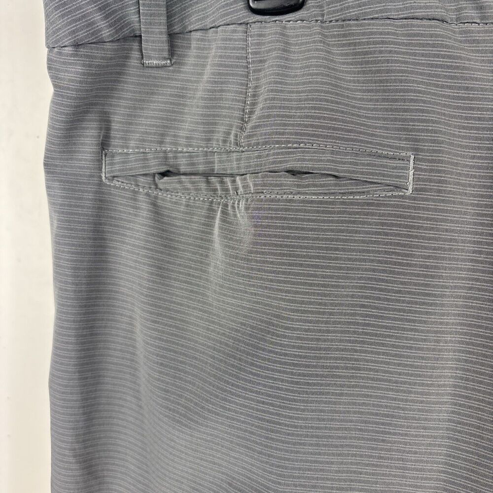 Hang Ten Men's Size 40 Grey Light Stripe Athletic Short‎ Flat Front - Picture 7 of 15